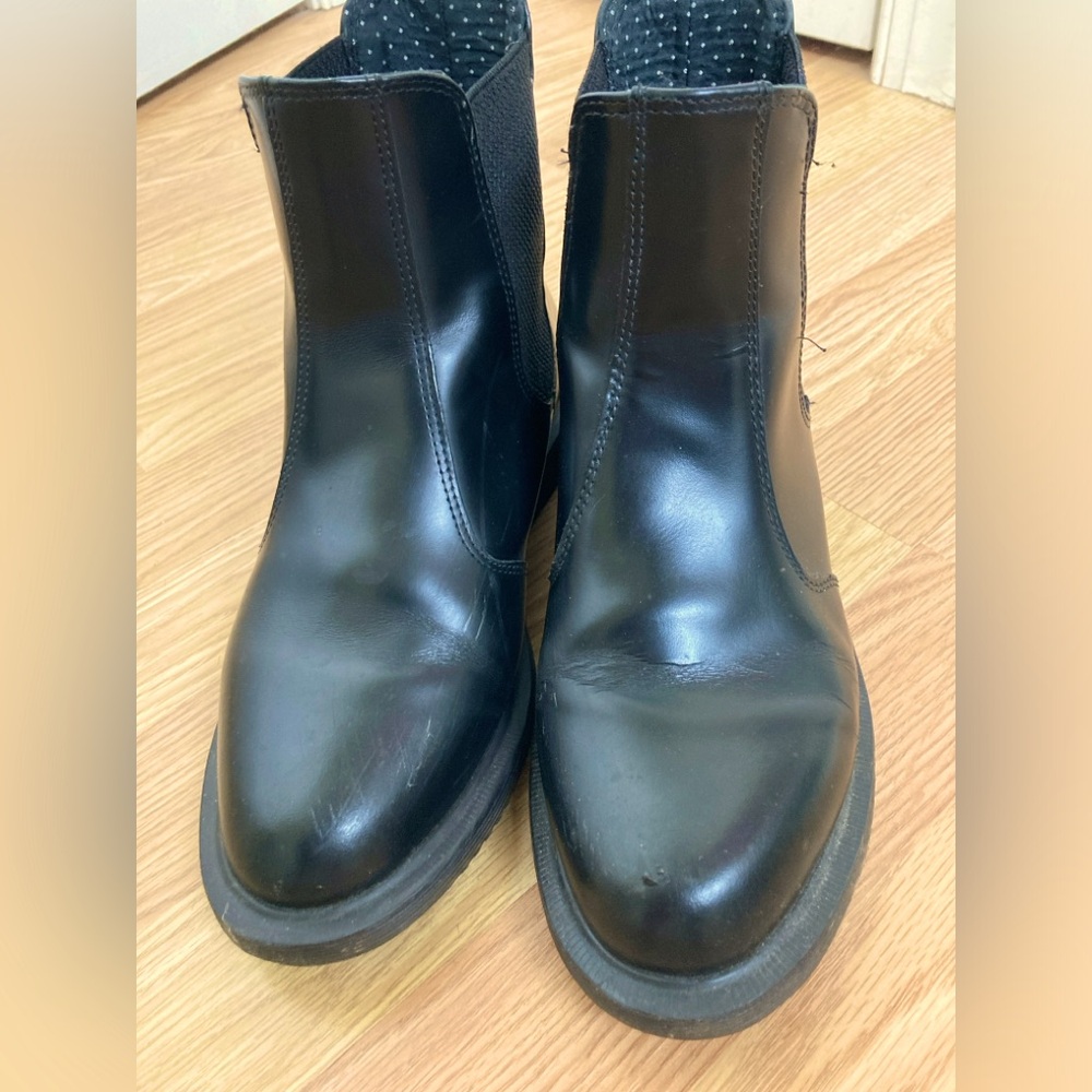 Dr. Doc Martens Flora Chelsea Boot UK 6 US 8 Black Leather